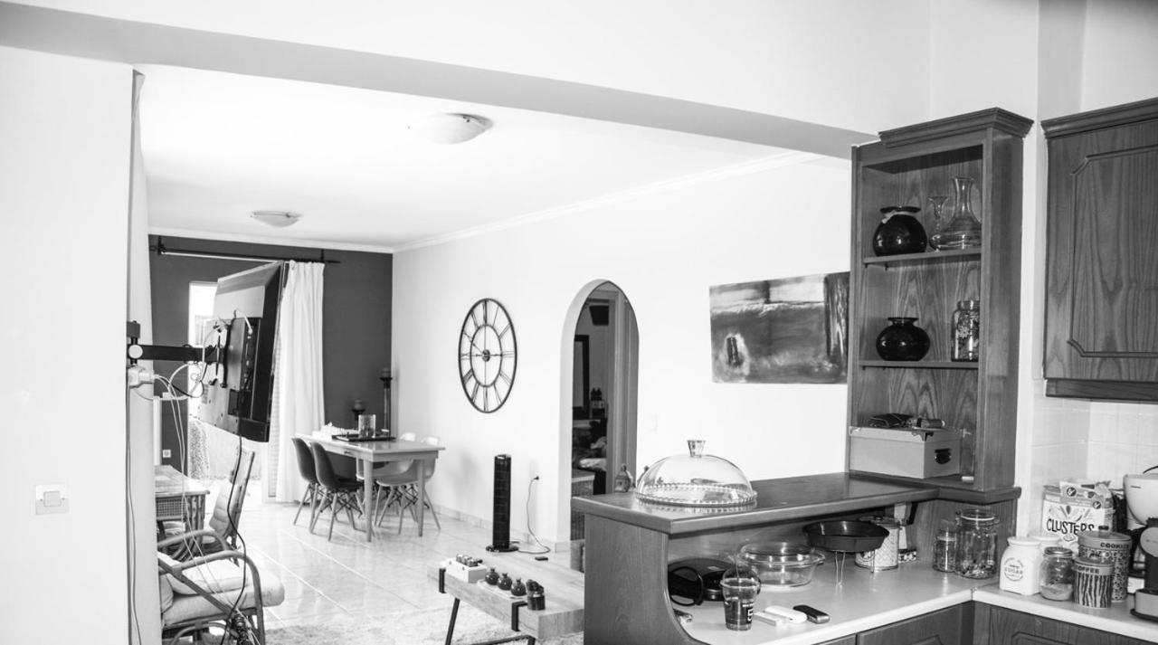 Thalassa Seaside Apartment Χανιά Εξωτερικό φωτογραφία