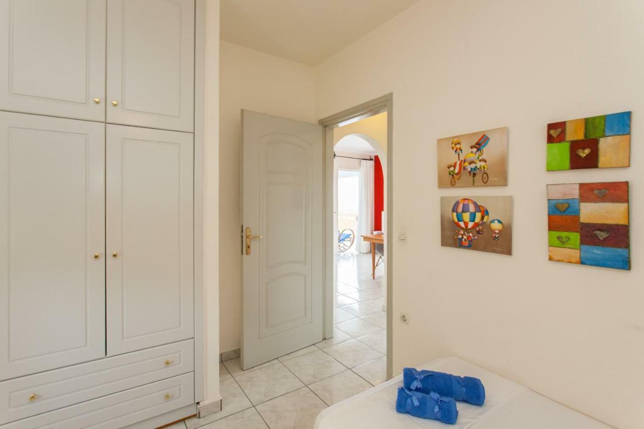 Thalassa Seaside Apartment Χανιά Εξωτερικό φωτογραφία